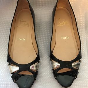 Christian Louboutin open/toe black/silver flats